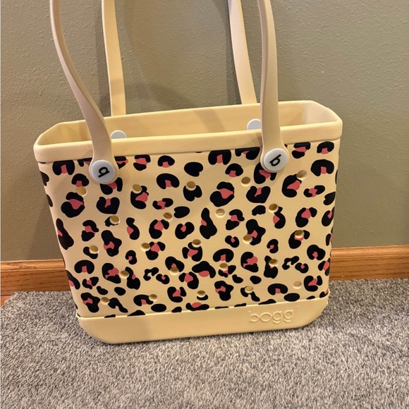 BOGG BAG Leopard Print Tote with Pink Tassels - Picture 2 of 4